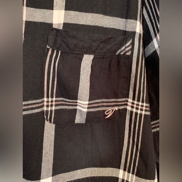 Victorias Secret black/white/pink plaid flannel long sleeve sleep top Size Large - Picture 2 of 6